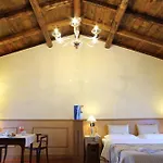 Hotel Isola Di Caprera Mira