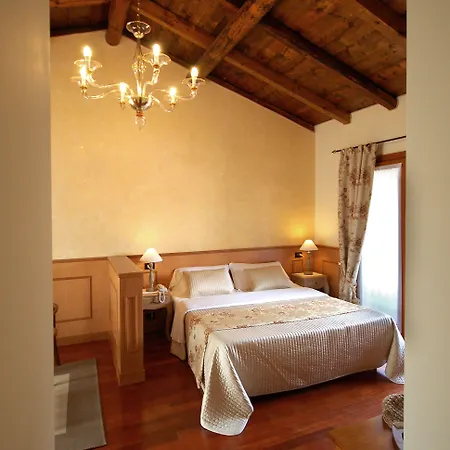 Isola Di Caprera Hotel