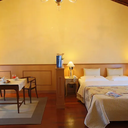 Isola Di Caprera Hotel Mira