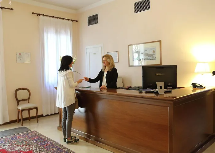 Hotell Isola Di Caprera