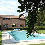 Отель Isola Di Caprera 3*