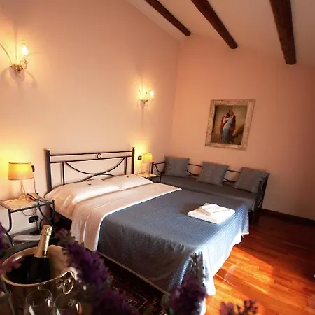 Isola Di Caprera Hotel