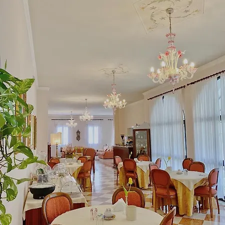 Isola Di Caprera Hotel 3*