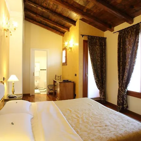 Isola Di Caprera Hotel