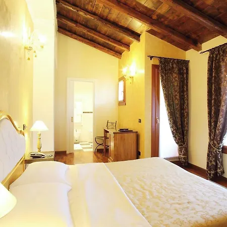 Isola Di Caprera Hotel 3*