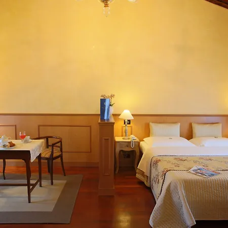 Isola Di Caprera Hotel 3*