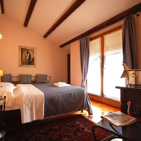 Isola Di Caprera Hotel